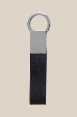 Goya 39520 - Metallic Finish PU Keychain in Black Box CHIAVE