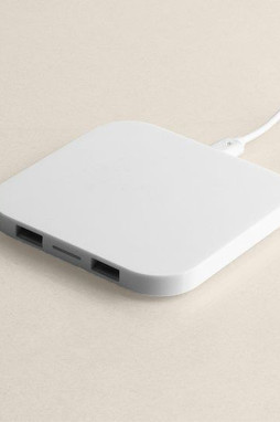 Goya 39550 - Langaton laturi 5W teho, 2 USB-porttia CYBER