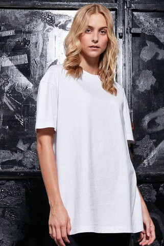 BUILD YOUR BRAND BY149 - LADIES OVERSIZED BOYFRIEND TEE