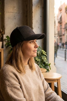 FLEXFIT F6277M - Stylish Mottled Fabric Baseball Cap with Pre-Bent Visor