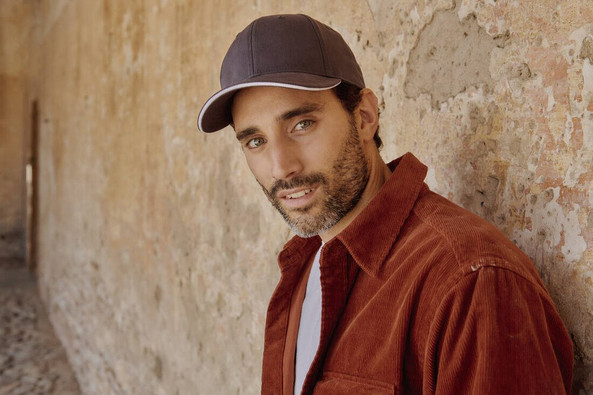 ATLANTIS HEADWEAR AT257 - 6-panel contrasting cap
