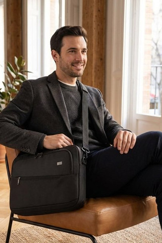 Case Logic 120608 - Propel 15,6" salkku kannettavalle tietokoneelle