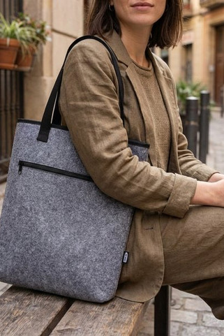 Felta Kühltragetasche aus GRS-recyceltem Filz 12 L - EgotierPro 210743