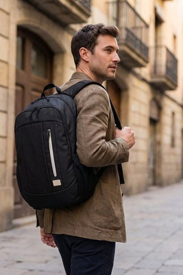 Case Logic 120689 - Jaunt 15.6" recycled backpack 23L