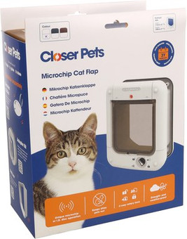 Pet Mate® f-1033392 - Smart Microchip Cat Door for Multi-Pet Homes