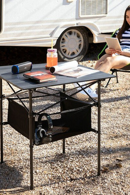 InnovaGoods V0103862 - Folding Camping Table with Basket and Cover Folble