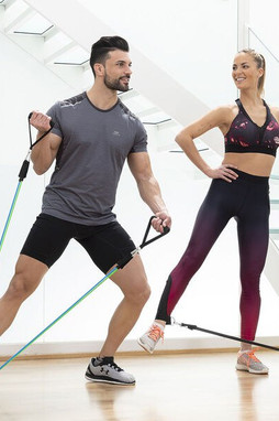 InnovaGoods V0103411 - Set de Bandes de Résistance avec Accessoires et Guide d´Entraînement Tribainer 3 Unités