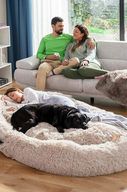 InnovaGoods V0103864 - Hundebett für Menschen | Human Dog Bed XXL Beige