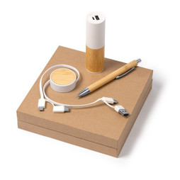 Claps 26682 - Eco-Friendly Gift Set with Bamboo Powerbank