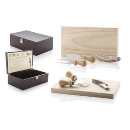 Claps 76038 - Deluxe Wine and Cheese Gift Set in Wooden Box