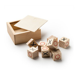 Claps 95998 - Natural Wood Tic-Tac-Toe Box Set