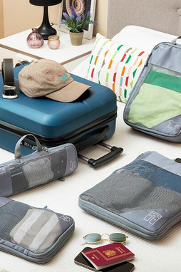 InnovaGoods V0103888 - Gepäck-Organisationstaschen mit Kompressionsfunktion Compakube 4 Stücke