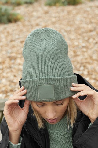 BEECHFIELD BF336R - DEEP CUFFED TONAL PATCH BEANIE