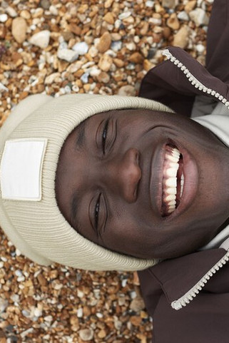 BEECHFIELD BF338R - APPLIQUÉ PATCH POM BEANIE