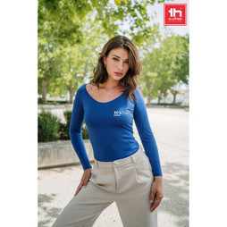 TH Clothes 30126 - Long-sleeved scoop neck fitted T-shirt for women. 100% carded cotton
