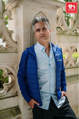 TH Clothes 30246 - Men's hooded jacket in 300T taffeta