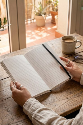 A5 notepad made from recycled milk cartons with lined pages - Egotier 93271