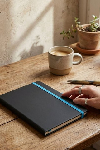 A5 notesbog i PU med linjeret sider - Egotier 93717