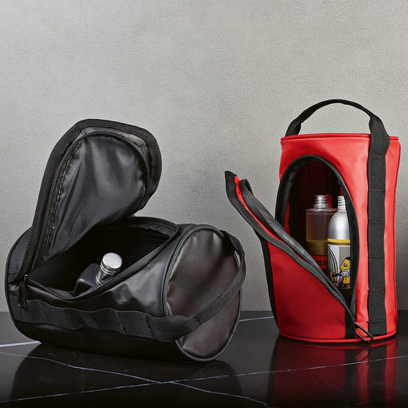 Aodaci ATB003 - Riga Toiletry Bag 5.7L rPET. Barrel shaped with carry handle