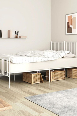 vidaXL 350948 - Cadre de lit métal sans matelas et pied de lit blanc 135x190 cm