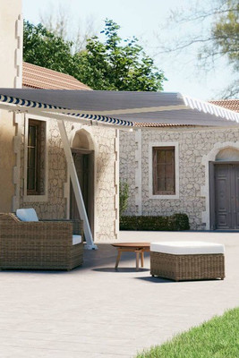 vidaXL 3069576 - Freestanding Manual Retractable Awning 500x300 cm /White