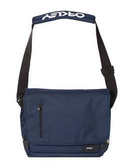 Oakley 921452ODM - 15L Street Messenger Bag