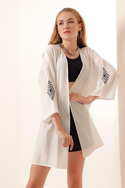 MT Clothes P-GIL_KIMBROD_NOIR - Embroidered Kimono