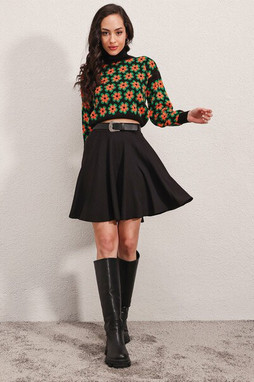 MT Clothes P-MJUP_EVAS_NOIR - Flared Mini Skirt