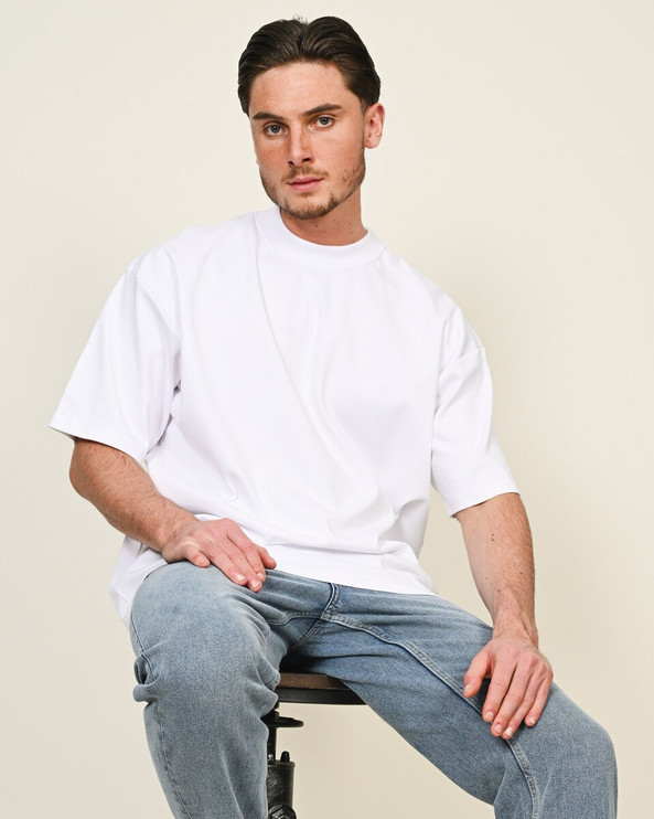Casual Classics CRBT520 - Casual Ringspun Combed 240 Oversize Extended Neck Interlock T
