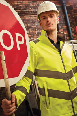Regatta Professional RTRA712 - Regatta Pro Contract Hi Vis Ablaze 2 Layer Softshell