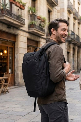 Case Logic 120776 - Sac à dos pour ordinateur portable Case Logic Variate 17" recyclé et extensible à roulettes