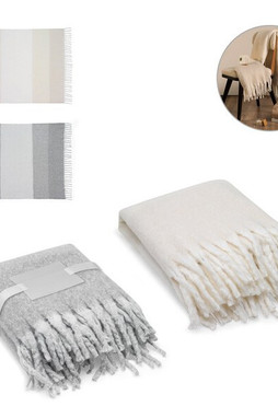 Egotier 99166 - Blanket in recycled polyester (100% rPET) (300 g/m²), with a mohair feel