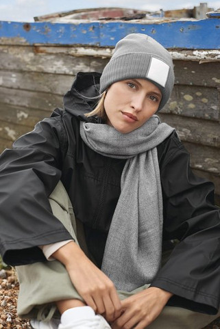 Beechfield B337R - Beanie with appliqué patch