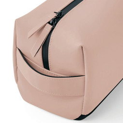 BagBase BG332 - Trousse de toilette en polyuréthane mat