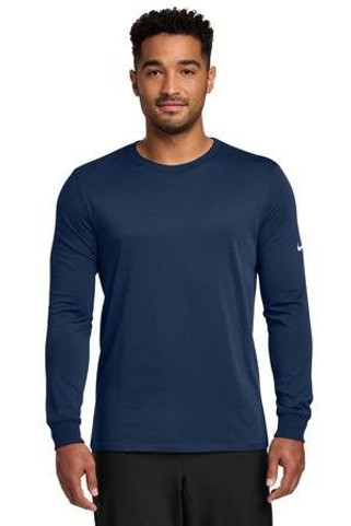 Nike NKBQ5230 - Dri-FIT Cotton/Poly Long Sleeve Tee. NKBQ5230