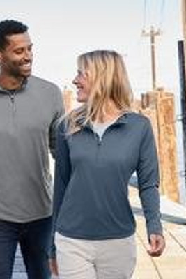 TravisMathew TMA42777 - Women's Coto 1/2-Zip TMA42777